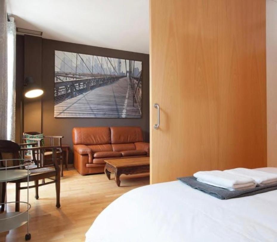 Апартаменты Sweet Bcn Rambla 48 Барселона Экстерьер фото