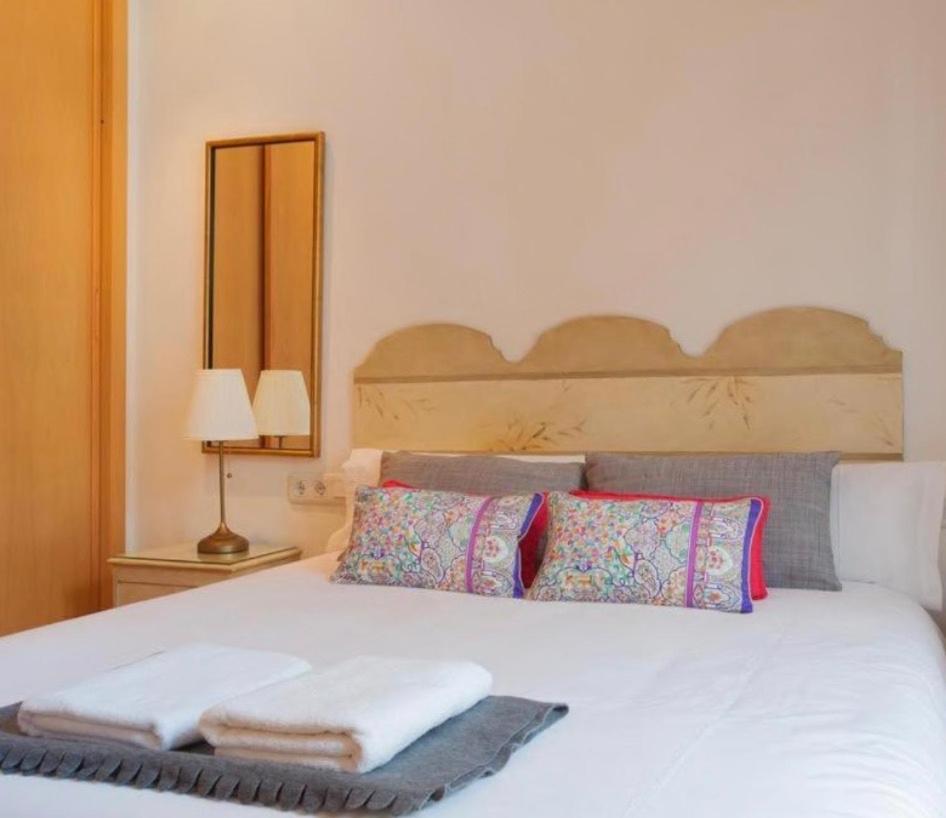 Апартаменты Sweet Bcn Rambla 48 Барселона Экстерьер фото
